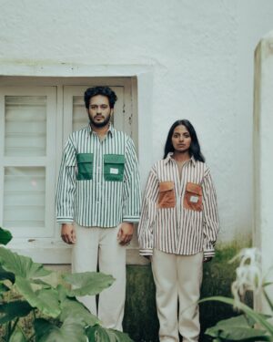 Dhanya Ananya Instagram - pause and play 🤎💚

Costumes : @cultxverse @cultverse_clothing 
Photography : @anees_as_k 
Assist : @praveen_mohan___ 
In frame : @midhunvenugopal_official & @kanmaniii3 
♥️ : @ma_l_oo