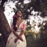 Dhanya Ananya Instagram - ഗുലാബ് | GULAB | குலாப் | गुलाब @alagne_signature @artistic_expressionn @thapas_the_creative_tale @shilpashivdas @vishnu__photography___