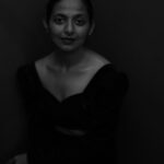 Dhanya Ananya Instagram - melting in black with @vinod__lal & @binee_30 @tatvadesignelement 🖤