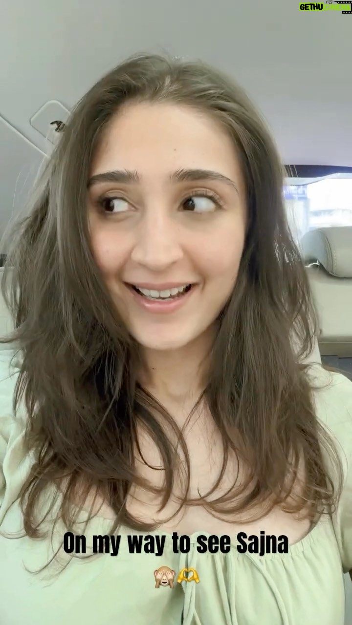 Dhvani Bhanushali Instagram - What’s your jam ?👯♀️