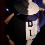 Di Mondo Instagram – 9:19am <Yin-Yang>

“Tratando de balancear todo/ trying to balance everything”

#FestivalDeViñaDelMar2023 #festivaldeviña #viñadelmar #Viña2023 #Gucci #DiMondo
Tuesday February.21.2023
#ViñaDelMar
Hat: @ericjavits
Outfit: @gucci 
Pic: @adriannina 
Vid: @saintnigg @rapsy.grapher @igneocl 
Hair & Makeup: @vicenteferrerp @donnaronda 
@instagram Viña del mar, Chile