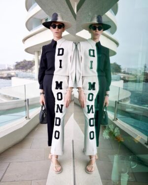 Di Mondo Instagram - 9:19am <Yin-Yang>

“Tratando de balancear todo/ trying to balance everything”

#FestivalDeViñaDelMar2023 #festivaldeviña #viñadelmar #Viña2023 #Gucci #DiMondo
Tuesday February.21.2023
#ViñaDelMar
Hat: @ericjavits
Outfit: @gucci 
Pic: @adriannina 
Vid: @saintnigg @rapsy.grapher @igneocl 
Hair & Makeup: @vicenteferrerp @donnaronda 
@instagram