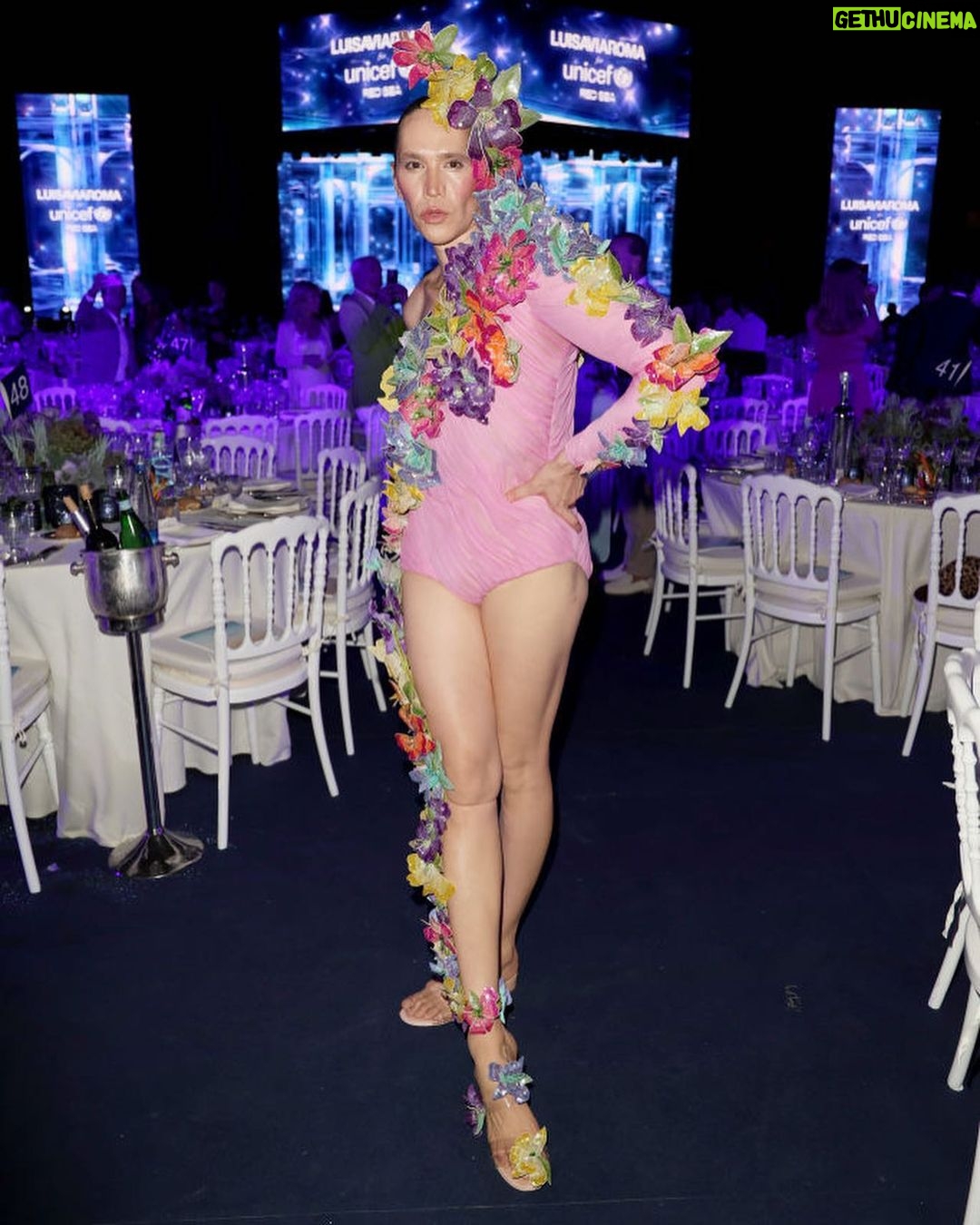 Di Mondo Instagram - 8:59pm “Wonderful to celebrate and support @unicef @luisaviaroma for the children of Ukraine / Maravilloso poder celebrar y apoyar a @unicef @luisaviaroma para los niños de Ucrania” #Unicef #LVRxUnicef #EricJavits #DiMondo Sunday July.31.2022 #Capri Headpiece: @ericjavits Outfit designed by: me Made by: @guillermocouture Flower work by: @ericjavits team @instagram Certosa di San Giacomo