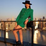 Di Mondo Instagram – 8pm <💚>
“Streets are real life’s runway! Las calles son la pasarela de la vida real!”
#DiMondo
Friday October.20.2023
#NewYork
Pics: @adriannina
Editing: @_alisa_grabko_
@instagram New York, New York