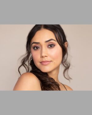 Dia Frampton Instagram - Thanks for the new headshots, @danapatrickphoto ❤️ I can’t recommend her enough. You’re a real one. You are such a passionate, honest, and kind human, and definitely the kind of friend who will tell someone when they have something in their teeth and I love you for it. 😂🥰 You are a Goddess with a camera.

💄💇🏽‍♀️the fabulous @cheriecombs