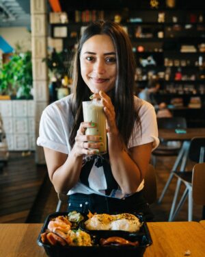 Dia Frampton Instagram - I always skip the strip and go straight to @publicuslv when rolling through Vegas. ❤️🤤❤️🤤

📷 @josephpyao