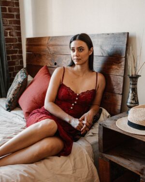 Dia Frampton Instagram - Keep showing up. You’ve got this.  I know it’s hard to wake up and try again at something when you feel stuck or like no one sees you or like you’re not making any progress. Hell, sometimes going backwards.  I see you.  I hear you. I appreciate you. Keep going.  I started my first band when I was 14. I’m 34 now. It’s a mother f-ing marathon, not a sprint.  Keep going. I see you. And you’re killing it.  Sending so much love and support to everyone chasing a dream out there. ❤️❤️❤️ YOU’RE CLOSER THAN YOU THINK.