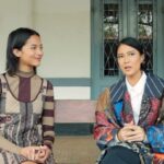 Dian Sastrowardoyo Instagram - Dua bintang serial TV Netflix, Gadis Kretek, @therealdisastr dan @putrimarino menuturkan persepsi mereka akan peran perempuan di industri film kala kini, dan isu apa yang masih perlu diperjuangkan oleh para sineas Tanah Air. Tonton video selengkapnya di kanal YouTube @bazaarindonesia! Videografer: @ferdianrus edited by @godzylla_ Fashion & Digital Editor: @astriddbestari & @michelleothman Wardrobe: @biyanofficial (Dian Sastrowardoyo) & @hermes (Putri Marino) Makeup & Hair: @beautybyyusti #bazaarindonesia