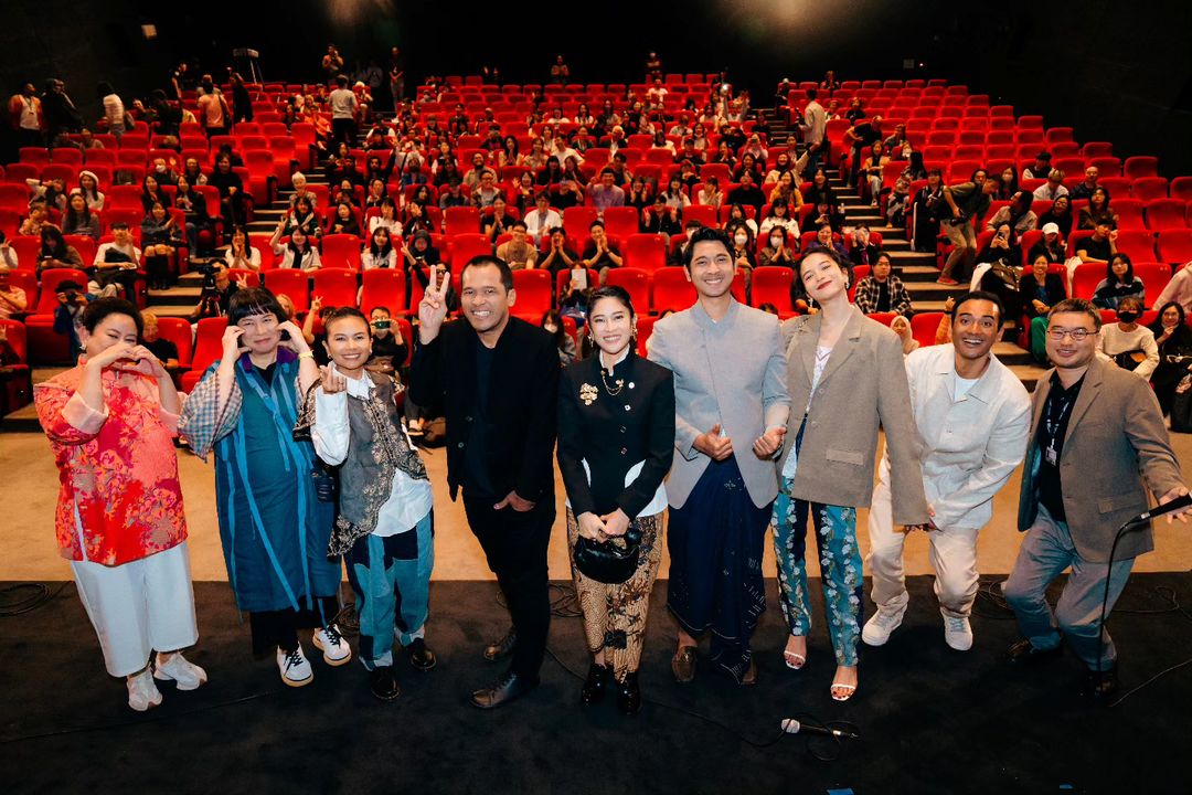 Dian Sastrowardoyo Instagram - Screening day 1 #gadiskreteknetflix #gadiskretekinbiff2023 Busan Cinema Center