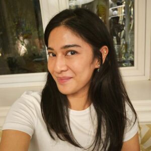 Dian Sastrowardoyo Instagram - Thank you so much for the ideas! Nama yang terpilih adalah *drumroll* DISCast! Click the link on my bio! Can't wait to have you in my broadcast channel✨