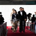 Dian Sastrowardoyo Instagram - It's my third time in @busanfilmfest , but this was the first time I walked the red carpet on Opening Night. Still feels like a dream. Proud and grateful. Thank you for having us. #BusanInternationalFilmFestival2023 #gadiskreteknetflix #gadiskretekinbiff2023 부산국제영화제 Busan International Film Festival (BIFF)