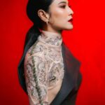 Dian Sastrowardoyo Instagram - Ratu Adil is here. Wearing @hiantjen Make up by @maharani_nilla_makeup Hair by @ichanaahair Styled by @hagaipakan Photographed by @armanfebryan