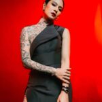 Dian Sastrowardoyo Instagram - Ratu Adil is here. Wearing @hiantjen Make up by @maharani_nilla_makeup Hair by @ichanaahair Styled by @hagaipakan Photographed by @armanfebryan