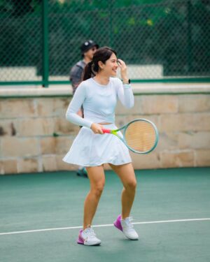 Dian Sastrowardoyo Instagram - Oops! That moment when the tennis ball decides it wants to explore outside the court boundaries. 😅 

Sorry guys, udh kelamaan ga latian ni.. 
📷 @snap.nuel