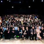 Diane Lin Instagram – 與閃閃發光的靈魂們,一起走了一段奇幻旅程,實在備感榮幸,謝謝你們為我的2022年增添了許多美麗的色彩。
謝謝台北電影節 @taipeiff ,謝謝恒安無微不至的照顧,謝謝經紀人幫懶洋洋的我報名,才有機會走這一遭,也謝謝你們讓我做自己。謝謝我的安心小隊讓我可以安心地存在著。
謝謝易導的教導與提點,受益良多。感謝我的夥伴曾同學 @benjamin_tsang,你是耀眼的星星。謝謝每一位同學毫不保留的分享,你們炙熱的心,照亮了這條路,所以感受不到一絲孤單。
世界上真的會有一件事,可以越學越難,越學越覺得不會,但你還是好想往更深更深的地方走去,一探究竟,驚濤駭浪但卻充滿勇氣,而表演就是一個如此奇妙的存在。
最後謝謝命運,雖偶有埋怨,但仍然堅信一切都是最好的安排。