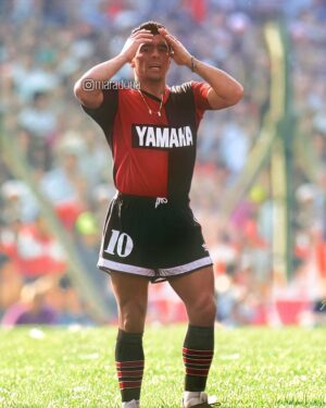 Diego Maradona Instagram - 💪🏻❤️🖤