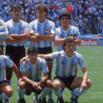 Diego Maradona Instagram - El segundo partido del Mundial 1986 fue contra Italia, los campeones del mundo en aquél momento. Todos ellos te conocían bien, porque ya jugabas en el Napoli. Tu amigo Salvatore Bagni te siguió por toda la cancha. Con él se iban alternando De Napoli, Scirea, Vierchowod, Cabrini y Di Gennaro, para evitar las amonestaciones. Fue un partido difícil, muy físico. Y en la jugada del gol sabías que la única oportunidad de superar a Scirea era pegándole a la pelota en el aire, antes de que caiga. Eso sorprendió también al grandísimo Giovanni Galli, que esperaba un cañonazo, pero la acariciaste con la mano. Volaré...🇦🇷 Estadio Cuauhtemoc Puebla