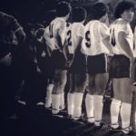 Diego Maradona Instagram – Hoy se cumplen años de este partido amistoso contra la Unión Soviética, en 1982. Y se nos vino a la mente esta otra foto, también contra la Unión Soviética, pero en Italia 1990. La misma toma, la misma pose, el mismo rival, en circunstancias muy distintas, y con la misma pasión de siempre 🇦🇷