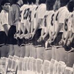 Diego Maradona Instagram – Hoy se cumplen años de este partido amistoso contra la Unión Soviética, en 1982. Y se nos vino a la mente esta otra foto, también contra la Unión Soviética, pero en Italia 1990. La misma toma, la misma pose, el mismo rival, en circunstancias muy distintas, y con la misma pasión de siempre 🇦🇷