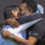 Diego Maradona Instagram - Quiero sumarme a este homenaje universal, muy felices 80 años de vida Rey @Pele!!!