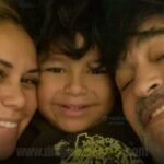 Diego Maradona Instagram - Les presentamos a Lola Maradona!!! Muchas gracias @linocartucho5 por este hermoso regalo...