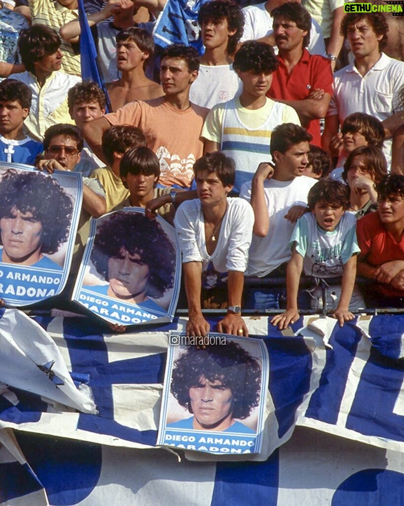 Diego Maradona Instagram - In questo giorno, nel 1984, arrivasti a Napoli. E non te ne sei più andato... 💙 Stadio Diego Armando Maradona