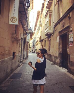 Dilara Gönder Instagram - 