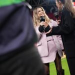 Diletta Leotta Instagram – Trasferta di lavoro ⚽️🏟️😜
#ELDERBIVASCO San Mamés Stadium
