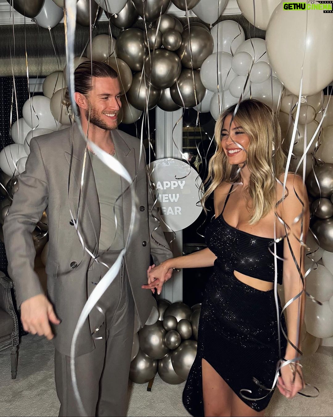 Diletta Leotta Instagram - Walking into 2024 like..❤️🥰 Newcastle upon Tyne