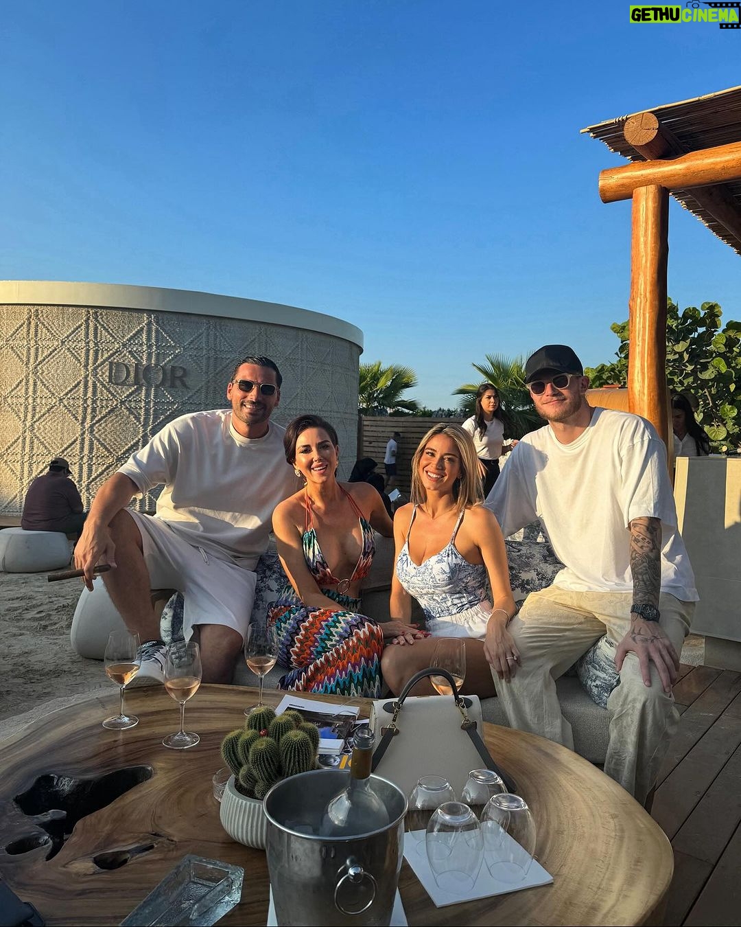 Diletta Leotta Instagram - Holiday, family, friends and a lot of love ππ«Άπ
