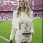 Diletta Leotta Instagram - Il calcio è il modo più bello per scoprire una città ⚽️💃🏼 #laligaexperience Seville, Spain