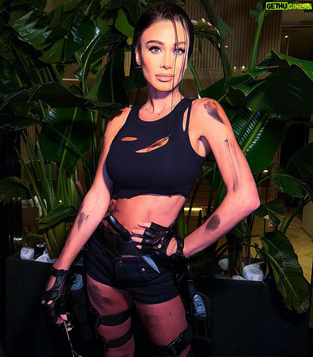 Diletta Leotta - 432.9K Likes - Lara Diletta Croft
#Halloween23 🎃