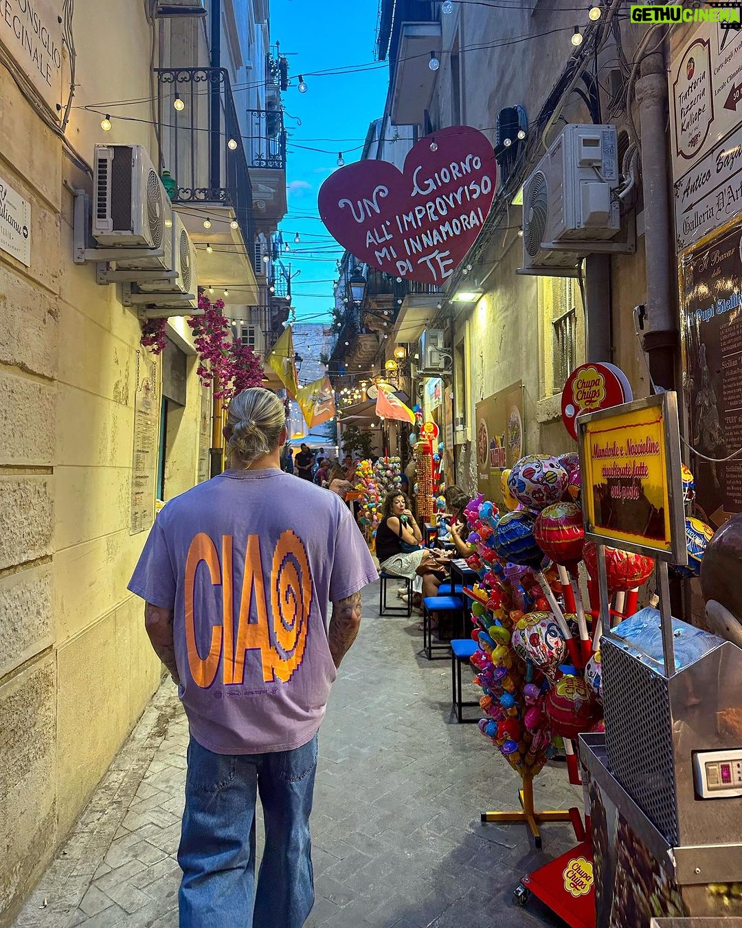 Diletta Leotta Instagram - Un giorno allāimprovviso 𩵠Ortigia Island