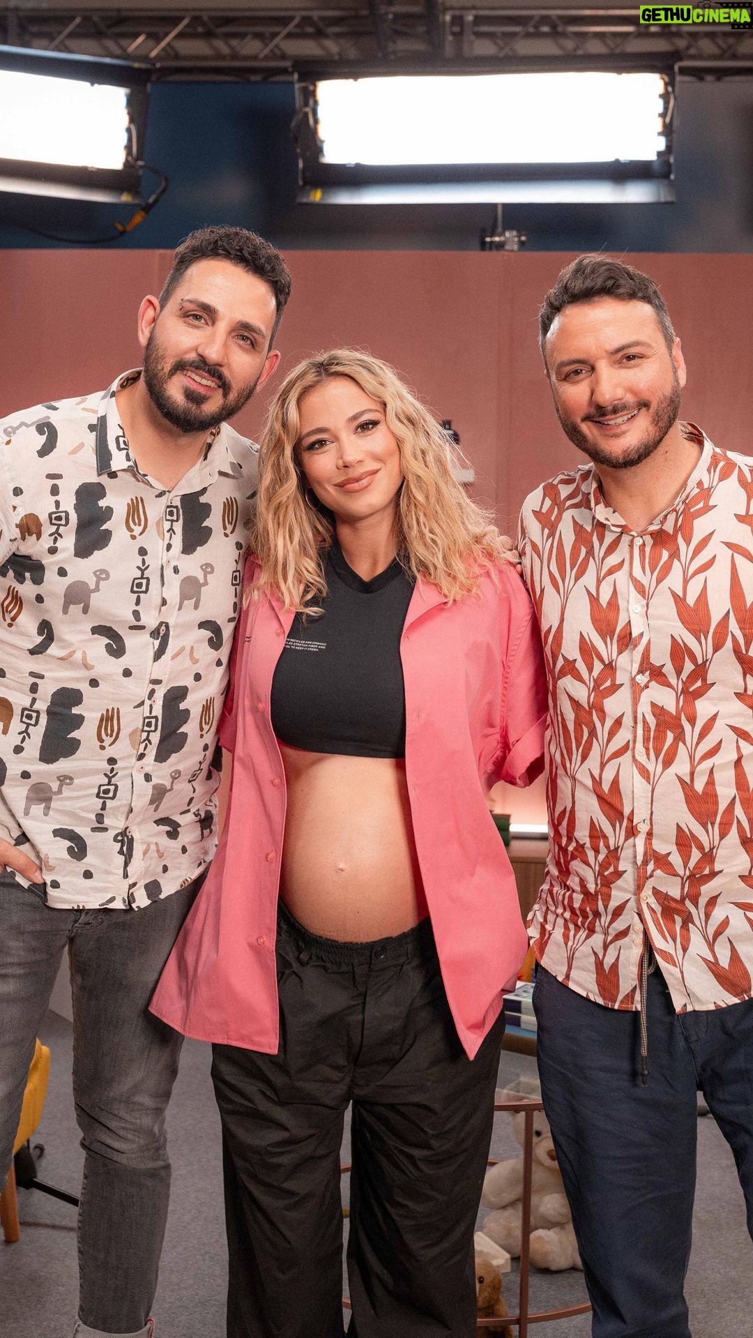Diletta Leotta Instagram - Il percorso di adozione per una coppia di papà è lungo e complicato, ma Carlo e Chris sono la prova che l’amore vince su tutto, sempre. 🫂 Grazie @papaperscelta per averci raccontato la vostra storia nella nuova puntata di #MammaDilettante prod. @dopcastitaly 🤍 👉 @mammadilettante