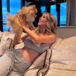 Diletta Leotta Instagram - Relax at home 🏠🐶