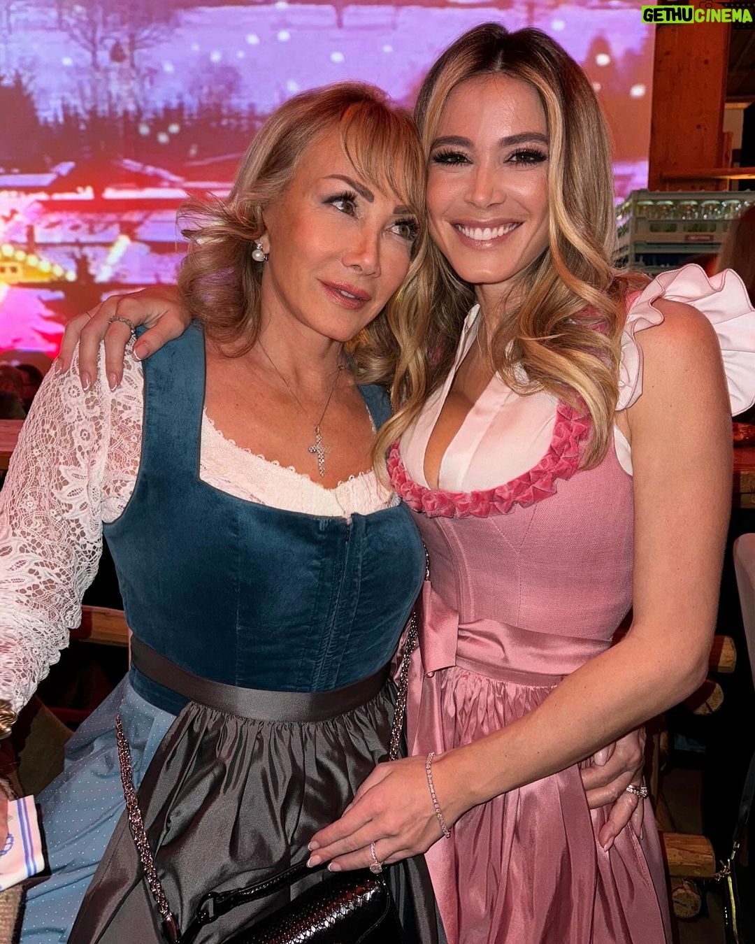 Diletta Leotta Instagram - Weißwurstparty 🥨 Stanglwirt