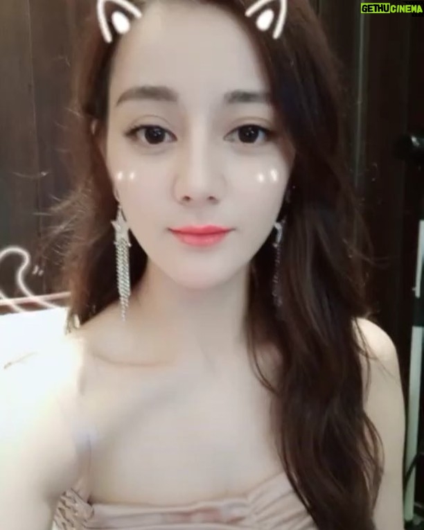 Dilraba Dilmurat - 19K Likes - 想和你一起~😊
