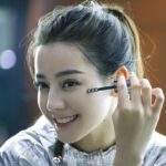 Dilraba Dilmurat Instagram - 熬夜不怕黑眼圈😁