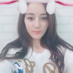 Dilraba Dilmurat Instagram - 吃什么药药，吃肉肉！