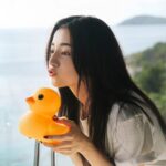 Dilraba Dilmurat Instagram - 小鸭子 嘎嘎嘎嘎嘎