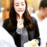 Dilraba Dilmurat Instagram – 🎂😋