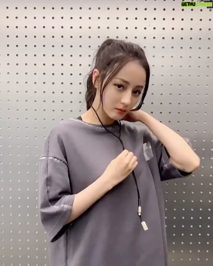 Dilraba Dilmurat - 32.1K Likes - #幸福触手可及 有看吗🤓