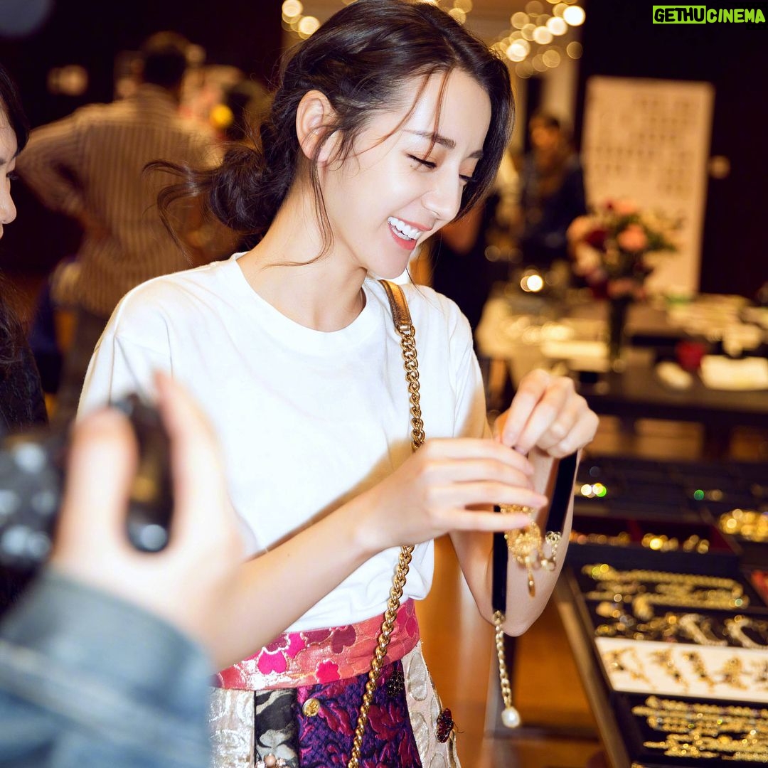 Dilraba Dilmurat - 14.2K Likes -
