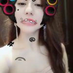 Dilraba Dilmurat Instagram – 😂😂