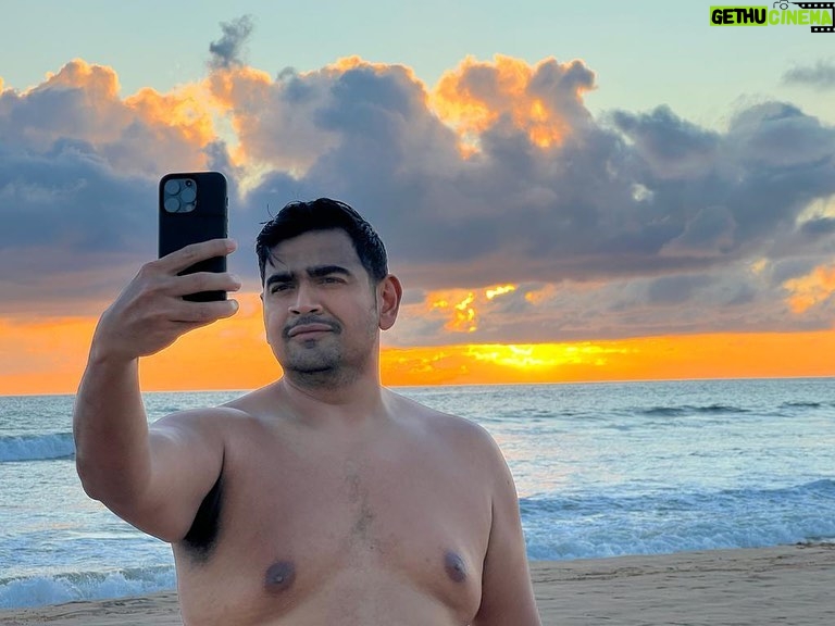 Dilruk Jayasinha Instagram - Sorry Wagga Wagga! I was too busy taking thirst trapping titty pics in Sri Lanka and forgot to remind you that I’m doing my show “Heart Stopper” at the Wagga Comedy Fest THIS SATURDAY at 6pm at the Riverina Playhouse (tix in bio). Then on Sunday I’m flying back in time to perform at @thecomicslounge for a fundraiser for @debraaustralia put together by one of the all time greats @daniel_connell_comedy! Great cause, great line up! Tix from trybooking link on poster.