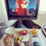 Dilruk Jayasinha Instagram - Disney & Kiri bath breakfast in bed, in the sky! Thank you @srilankanairlinesofficial for another world class travel set up for one of the comfiest long haul trips ever! Even though it was 10hr flight, I was so rested that I still energy to get out in the middle winter and get my daily exercise in 🙌🏾🏃🏾‍♂️! Sure it wasn’t a run long enough undo all the thambili I drank, but still nice to have energy to move! Thank you again and can’t wait to fly with you soon.