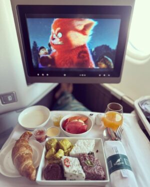 Dilruk Jayasinha Instagram - Disney & Kiri bath breakfast in bed, in the sky! Thank you @srilankanairlinesofficial for another world class travel set up for one of the comfiest long haul trips ever! Even though it was 10hr flight, I was so rested that I still energy to get out in the middle winter and get my daily exercise in 🙌🏾🏃🏾‍♂️! Sure it wasn’t a run long enough undo all the thambili I drank, but still nice to have energy to move! Thank you again and can’t wait to fly with you soon.