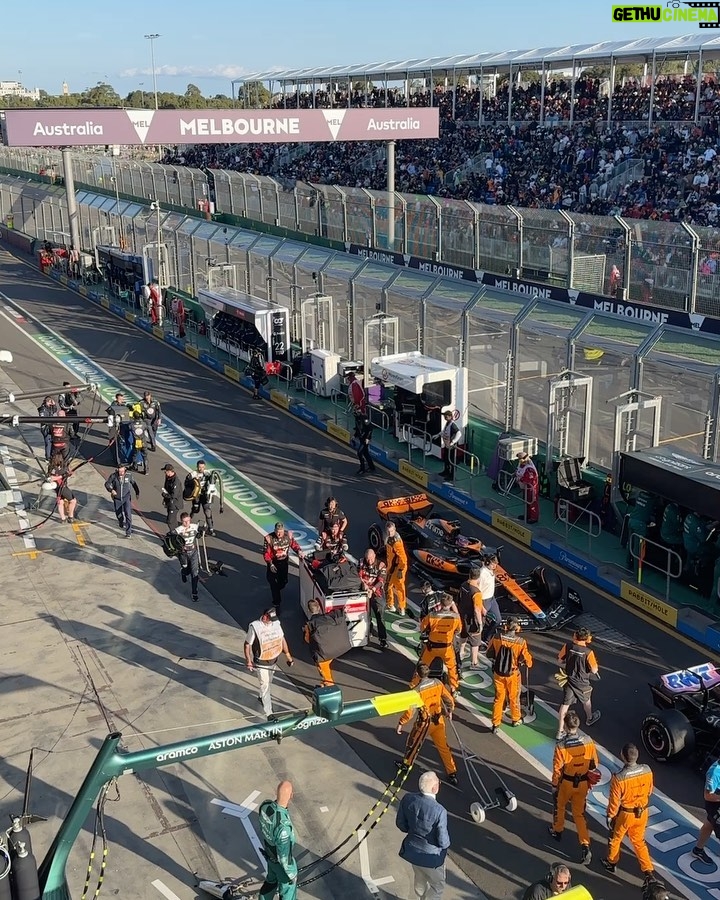 Dilruk Jayasinha Instagram - From last Sunday - me playing it TOTALLY COOL at The Melbourne @f1! Thanks @paramountplusau for the incredible experience and access to the pit! I’d like to think that me crop dusting Le Clerc’s pit crew contributed to his DNF ! (Jokes I like Charles, don’t come at me 🙏🏾) F1 Australian Grand Prix