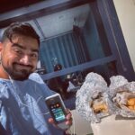 Dilruk Jayasinha Instagram - It’s the 1 year anniversary of the morning I was “over cautious” and went to the hospital with an easily ignorable tiny pinch in my left arm, only to find out I was actually having a heart attack due to an 80% block in an artery nicknamed “The Widowmaker”. A year ago I didn’t see anything funny about what was happening to me as they put a stent into my body, but thanks to all the care and support from my loved ones, health professionals (both mental and physical) and you folks who follow me, I’m very proud to get a spot where I’m able to tour what I think is my funniest standup show yet about the whole terrifying experience. So raise your Philly cheesesteaks and donuts in the hope that I won’t need to do a comedy show about my health for a fair while ❤️‍🩹🤞🏾