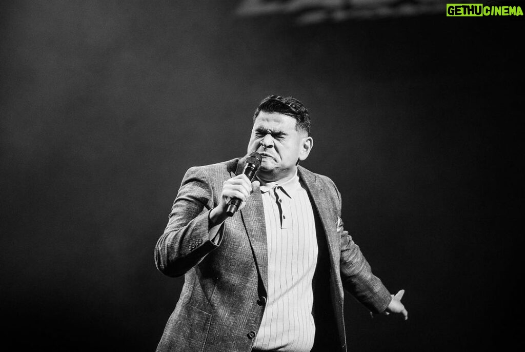 Dilruk Jayasinha Instagram - Last Friday night! Some incredible shots by @nickmickpics at the @justforlaughs_syd gala show at The Sydney Opera House. An absolute dream gig! Thanks one and all!
